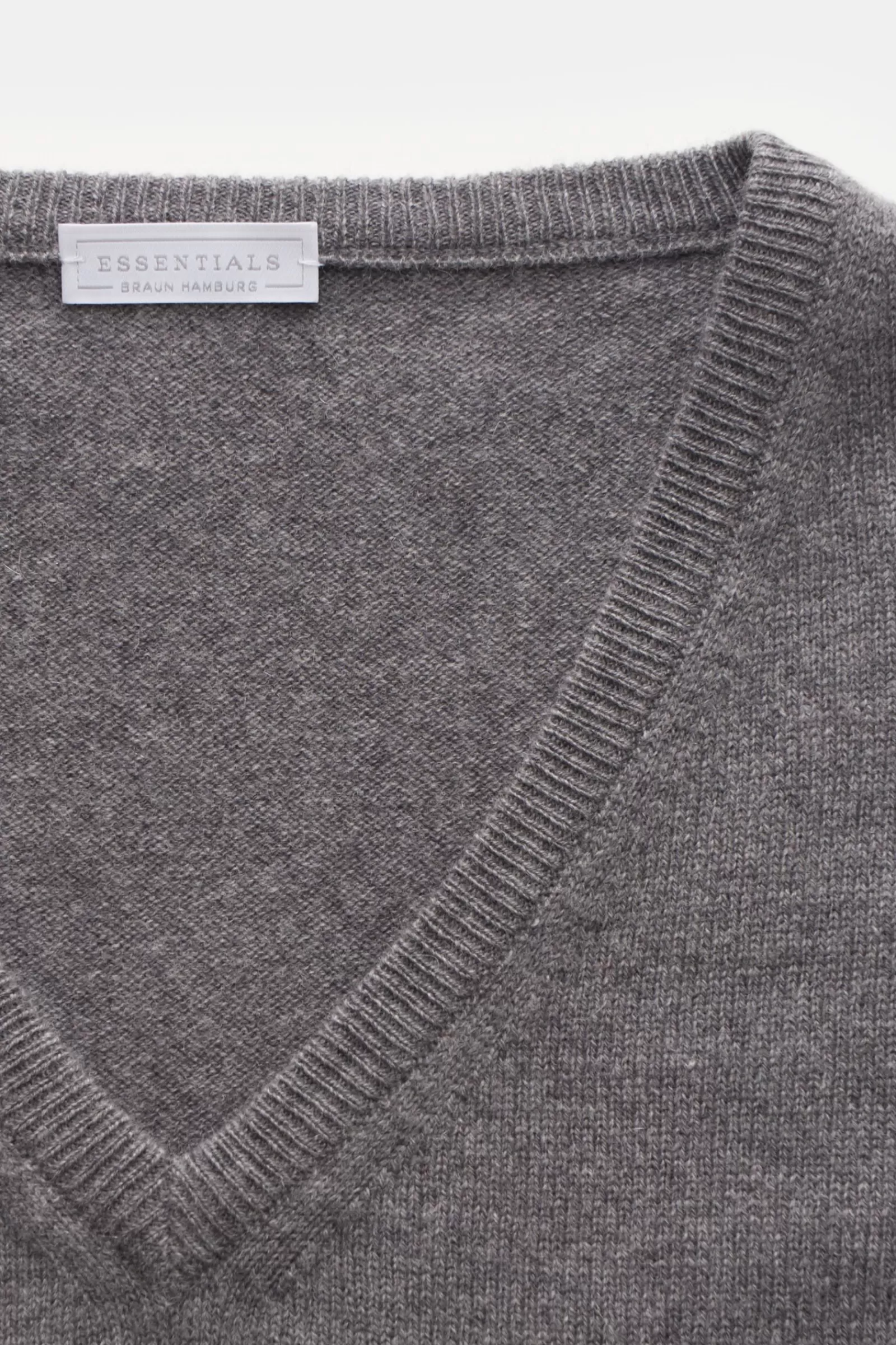 Essentials Cashmere V-Neck Jumper Grey^* Flash Sale