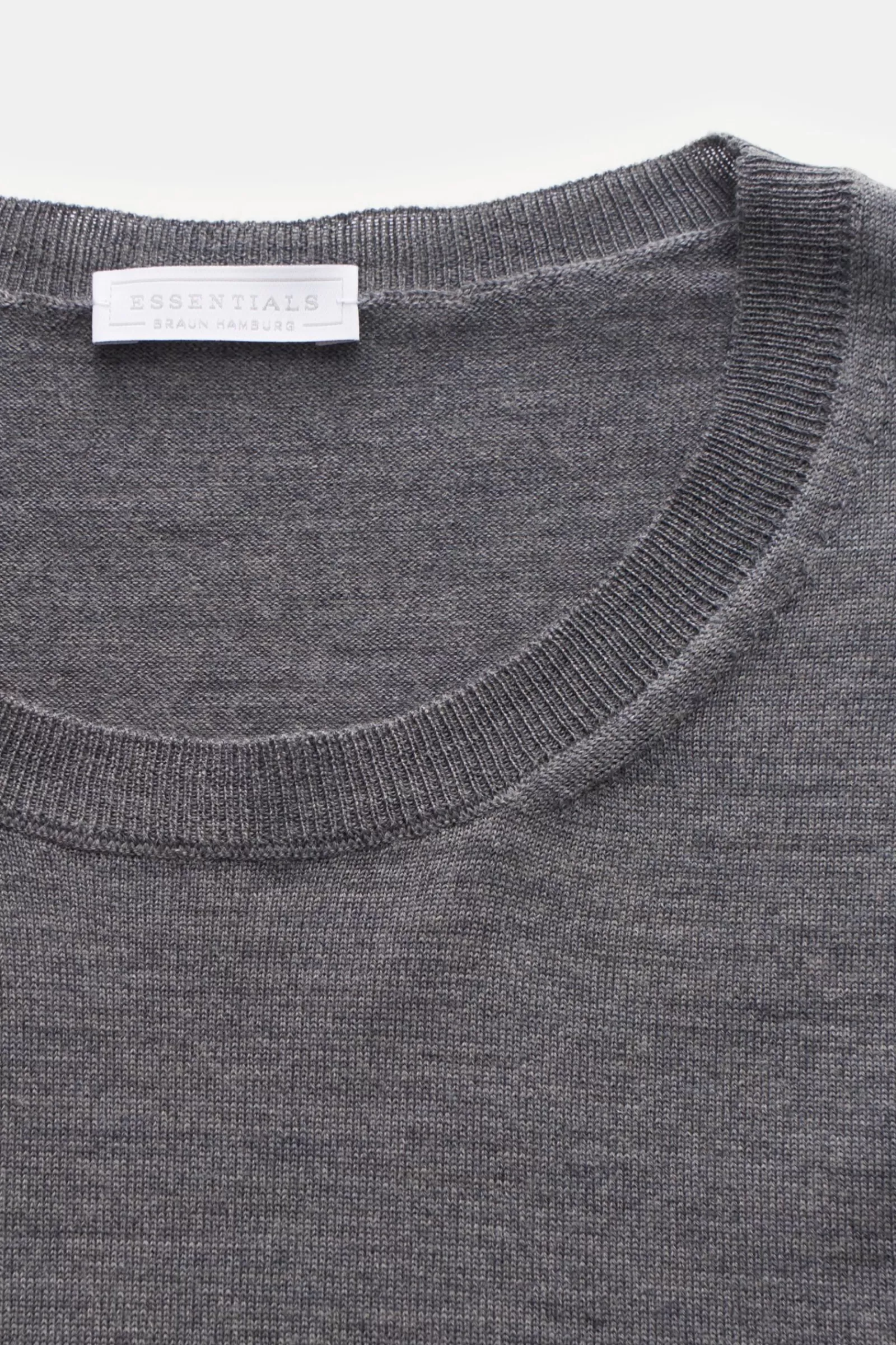 Essentials Merino Fine Knit Jumper Dark Grey^* New