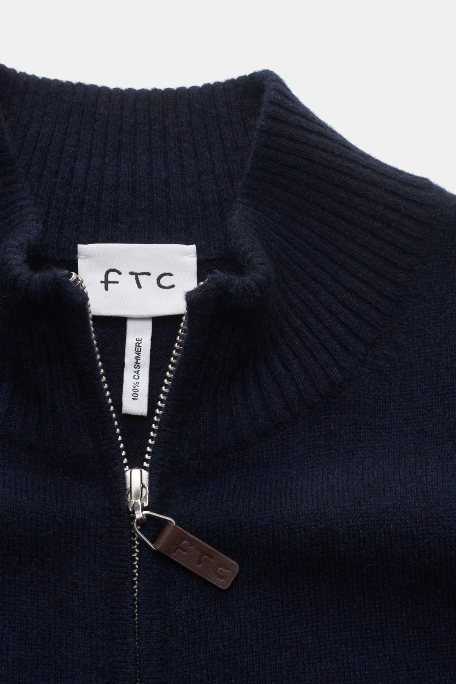 Cashmere Cardigan Navy^FTC Clearance