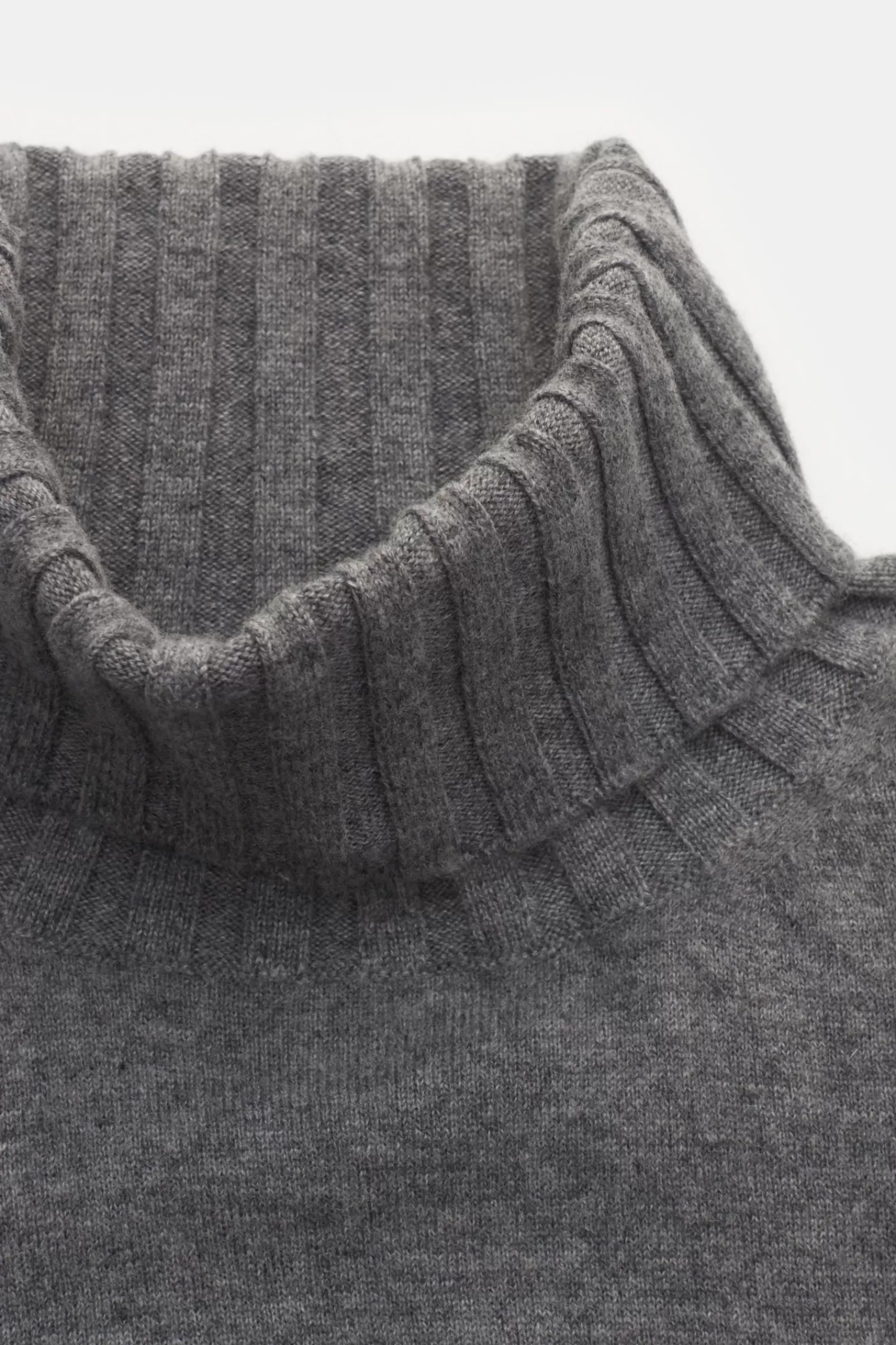 Cashmere Turtleneck Jumper Grey^Lamano Artisans Shop