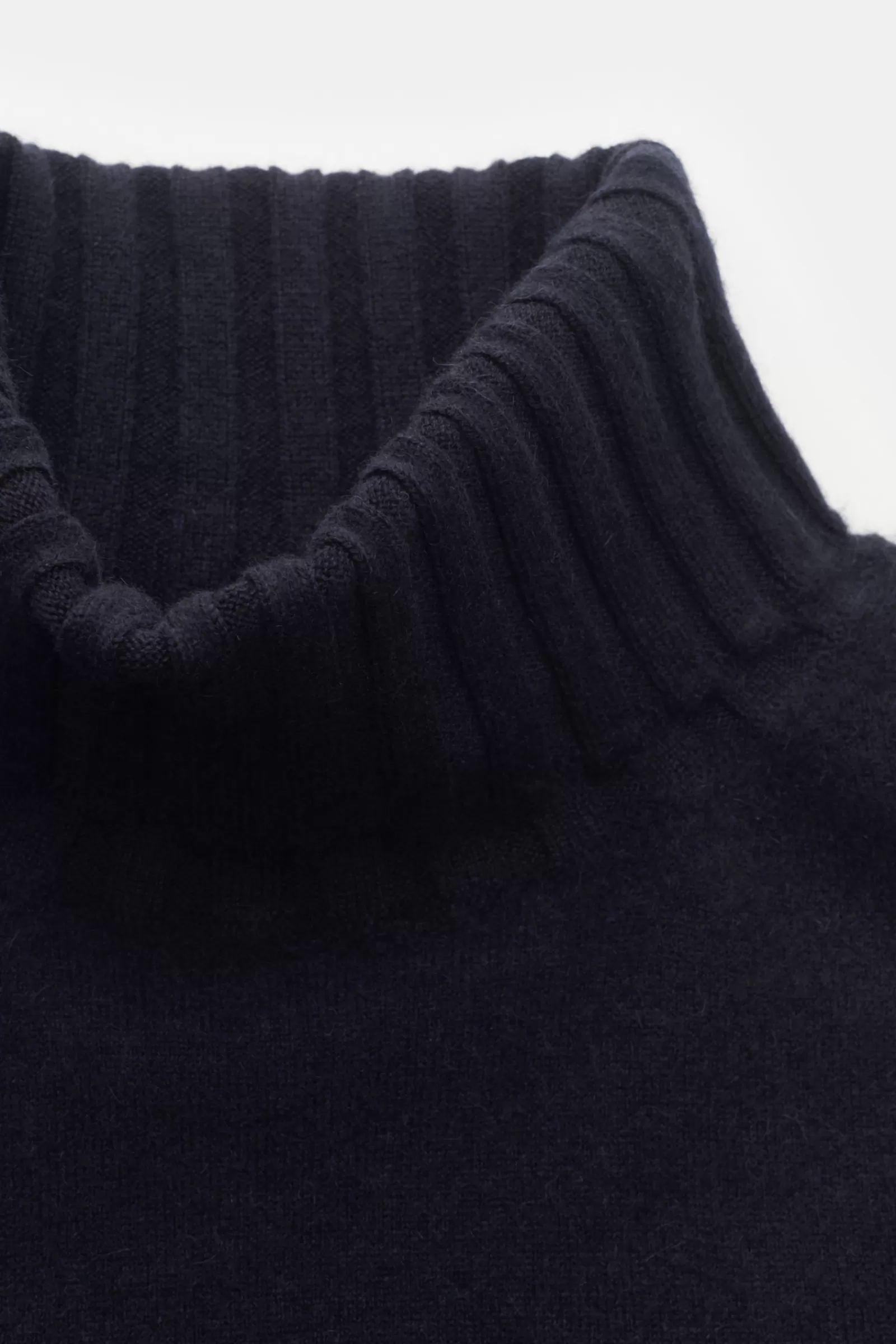 Cashmere Turtleneck Jumper Navy^Lamano Artisans Shop