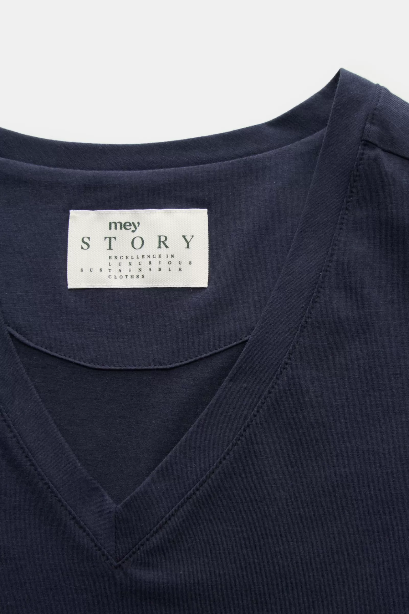 V-Neck T-Shirt Navy>mey story Discount