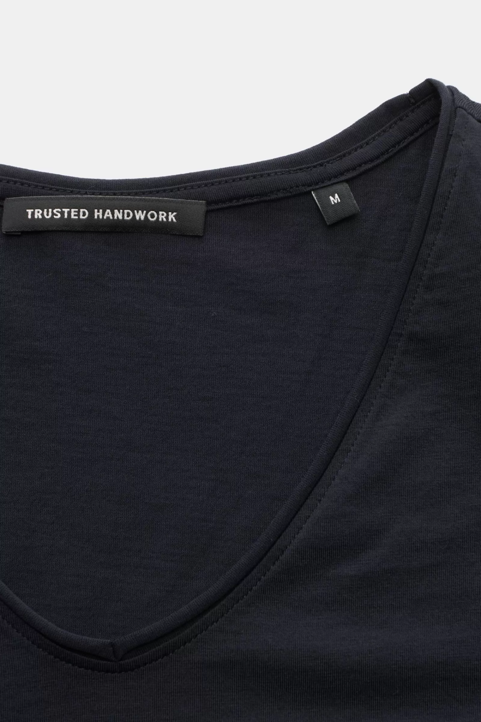 V-Neck T-Shirt Dark Navy>Trusted Handwork Shop