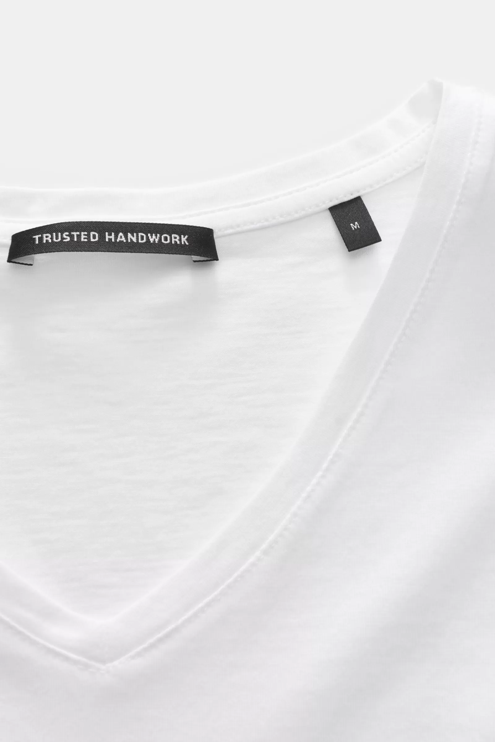 V-Neck T-Shirt White>Trusted Handwork Fashion