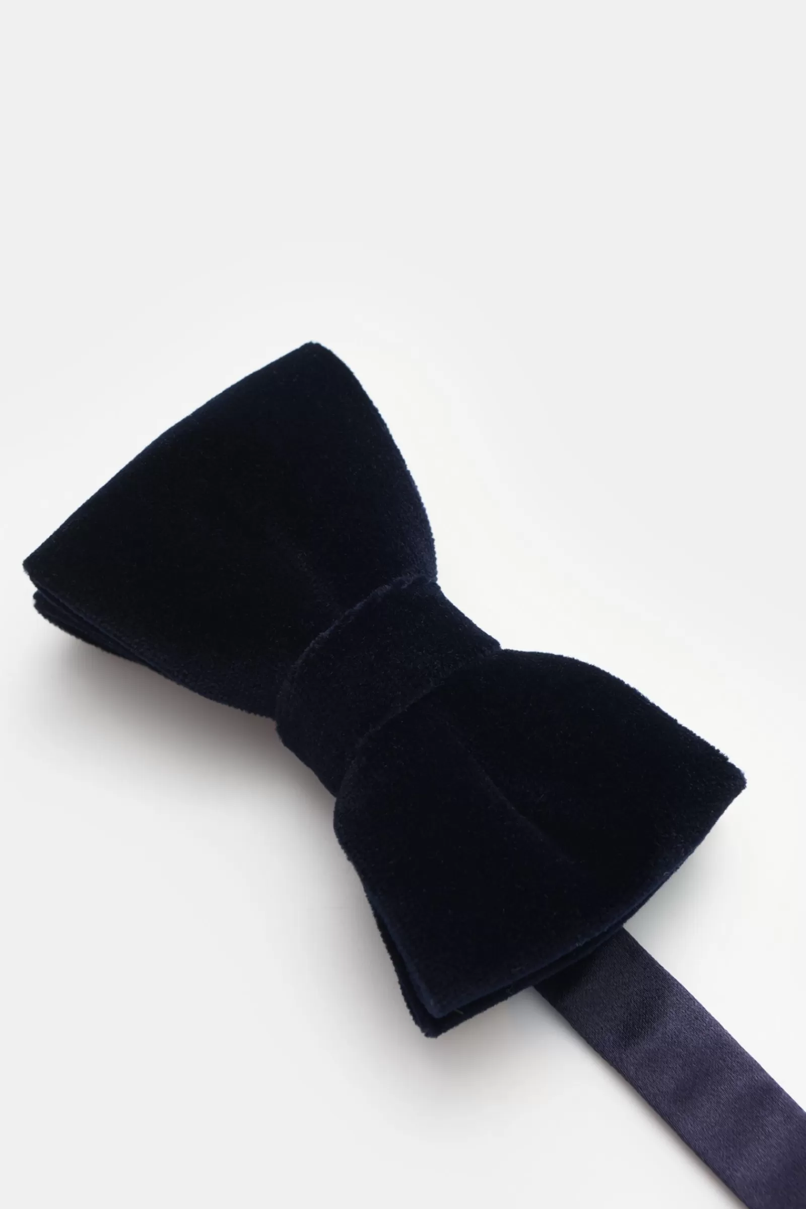 Velvet Bow Tie Navy^* Sale